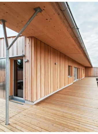 Терраса из лиственницы: как выбрать доску, чтобы не трескалась и прослужила 30 лет